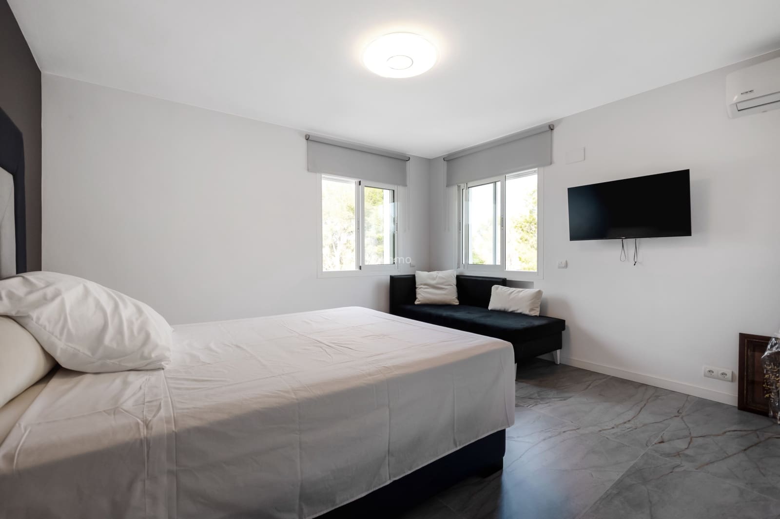5 Zimmer Villa zu verkaufen in La Nucia mit Garage - 1.350.000 € (Ref: 10079536)