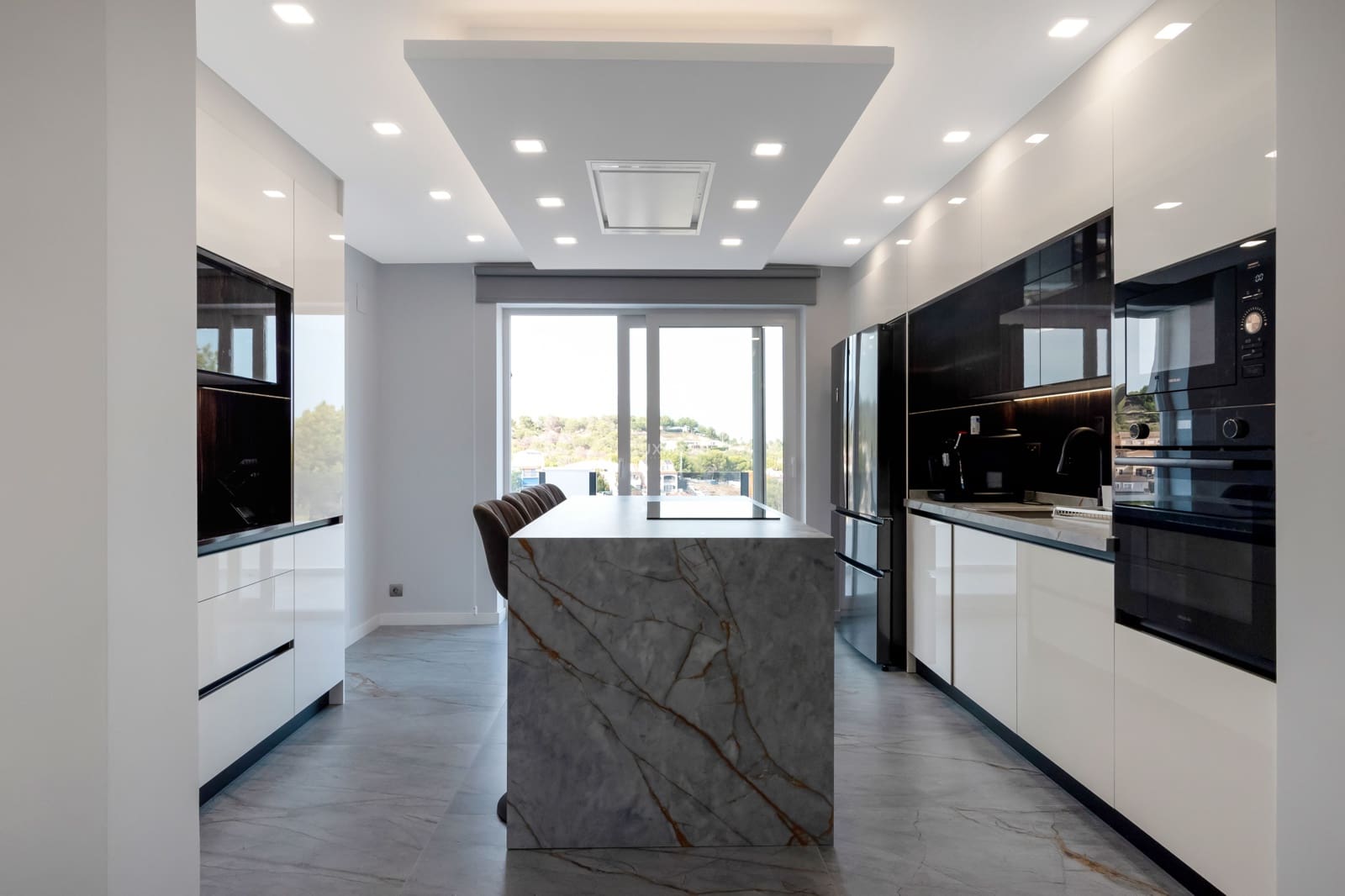 5 Zimmer Villa zu verkaufen in La Nucia mit Garage - 1.350.000 € (Ref: 10079536)