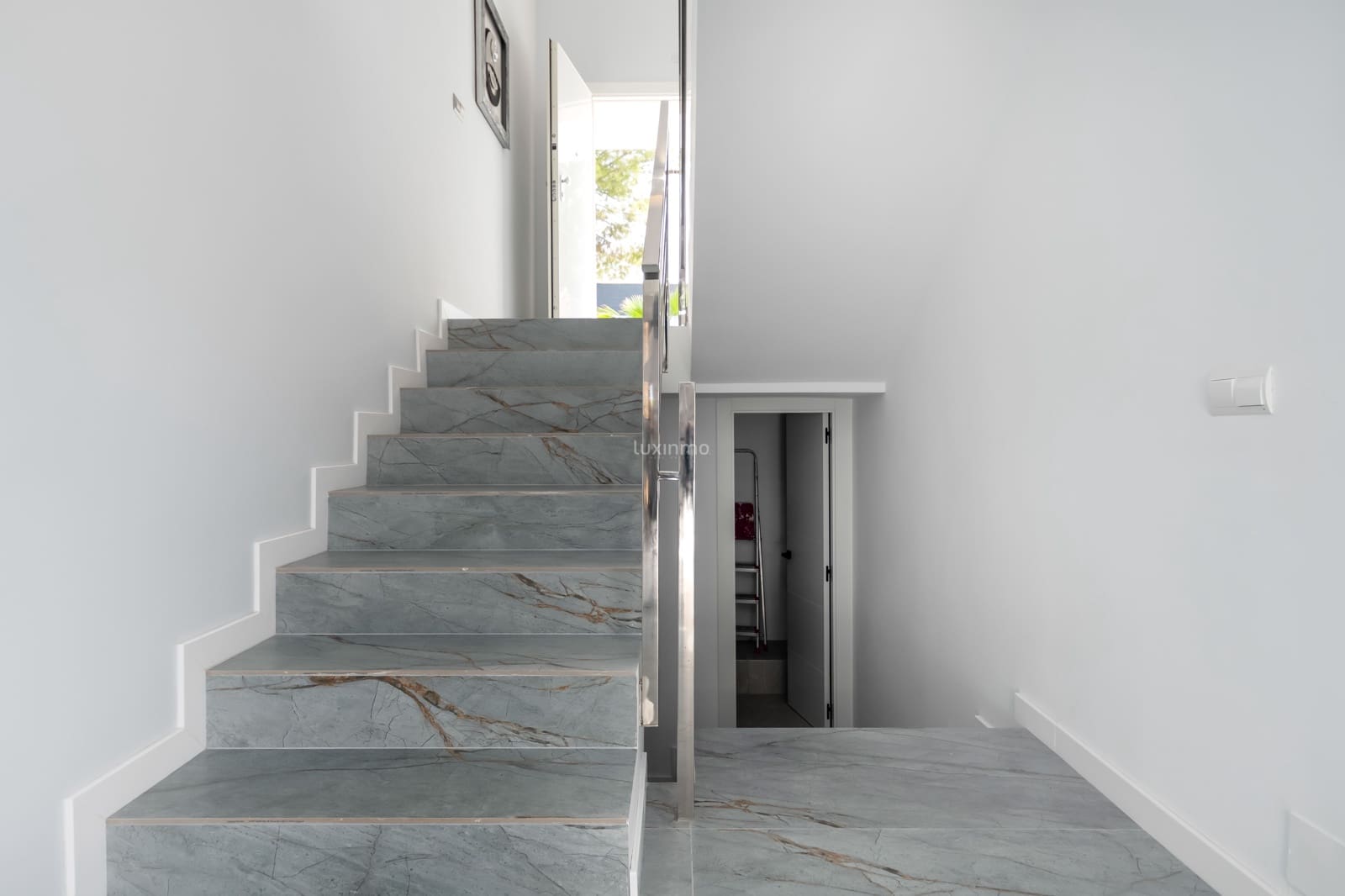 5 Zimmer Villa zu verkaufen in La Nucia mit Garage - 1.350.000 € (Ref: 10079536)