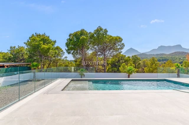 3 bedroom Villa for sale in La Nucia with pool garage - € 1,170,000 (Ref: 10079538)