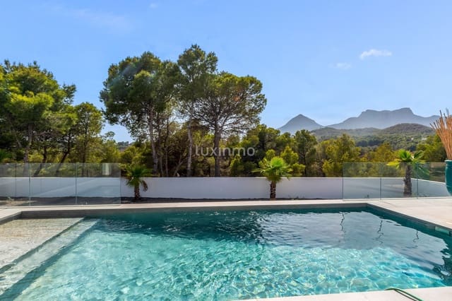 3 bedroom Villa for sale in La Nucia with pool garage - € 1,170,000 (Ref: 10079538)