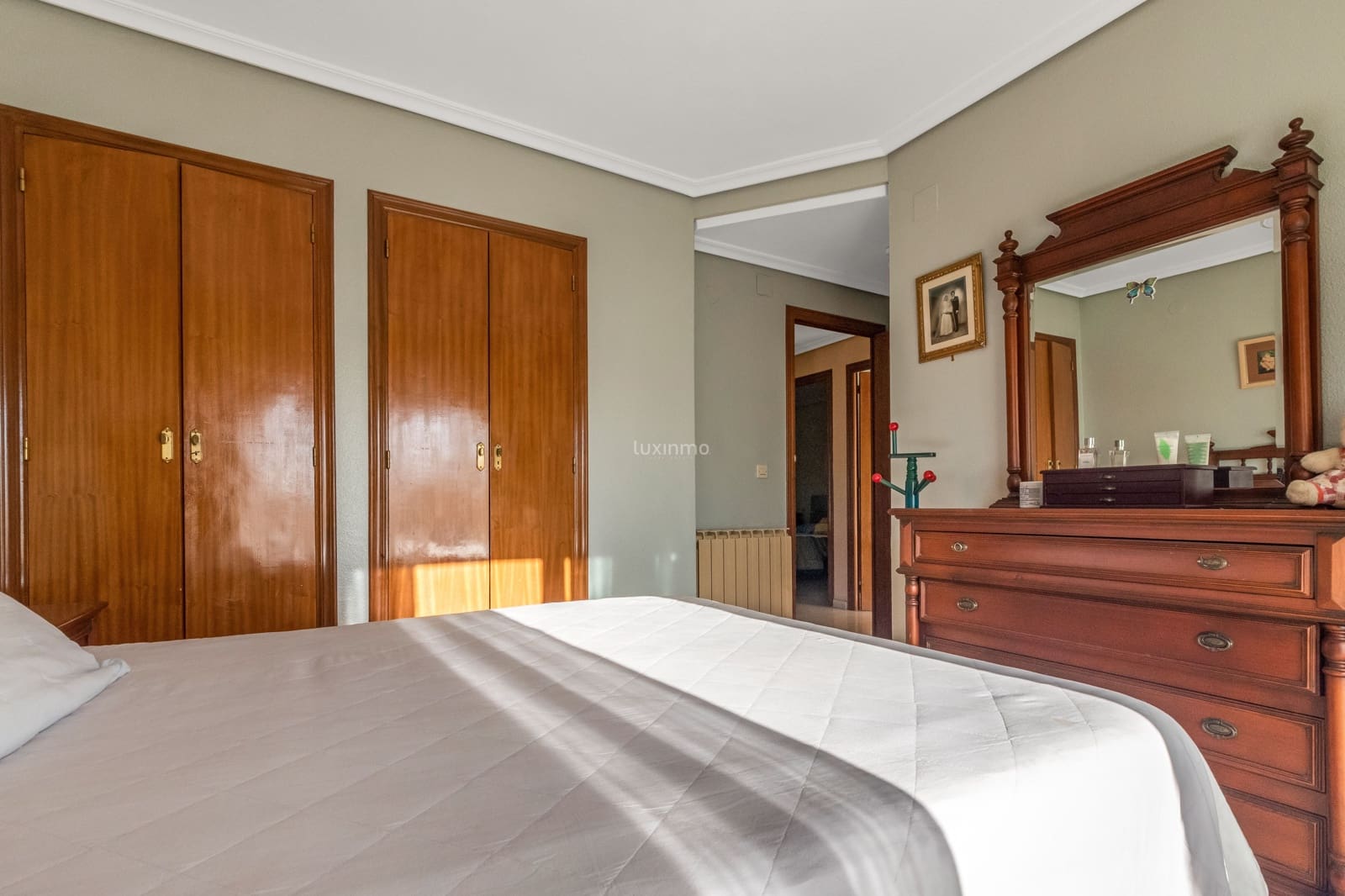 7 quarto Moradia para venda em Benidorm com piscina garagem - 1 615 000 € (Ref: 10079540)