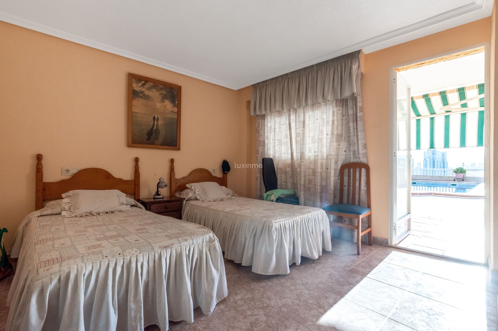 7 quarto Moradia para venda em Benidorm com piscina garagem - 1 615 000 € (Ref: 10079540)