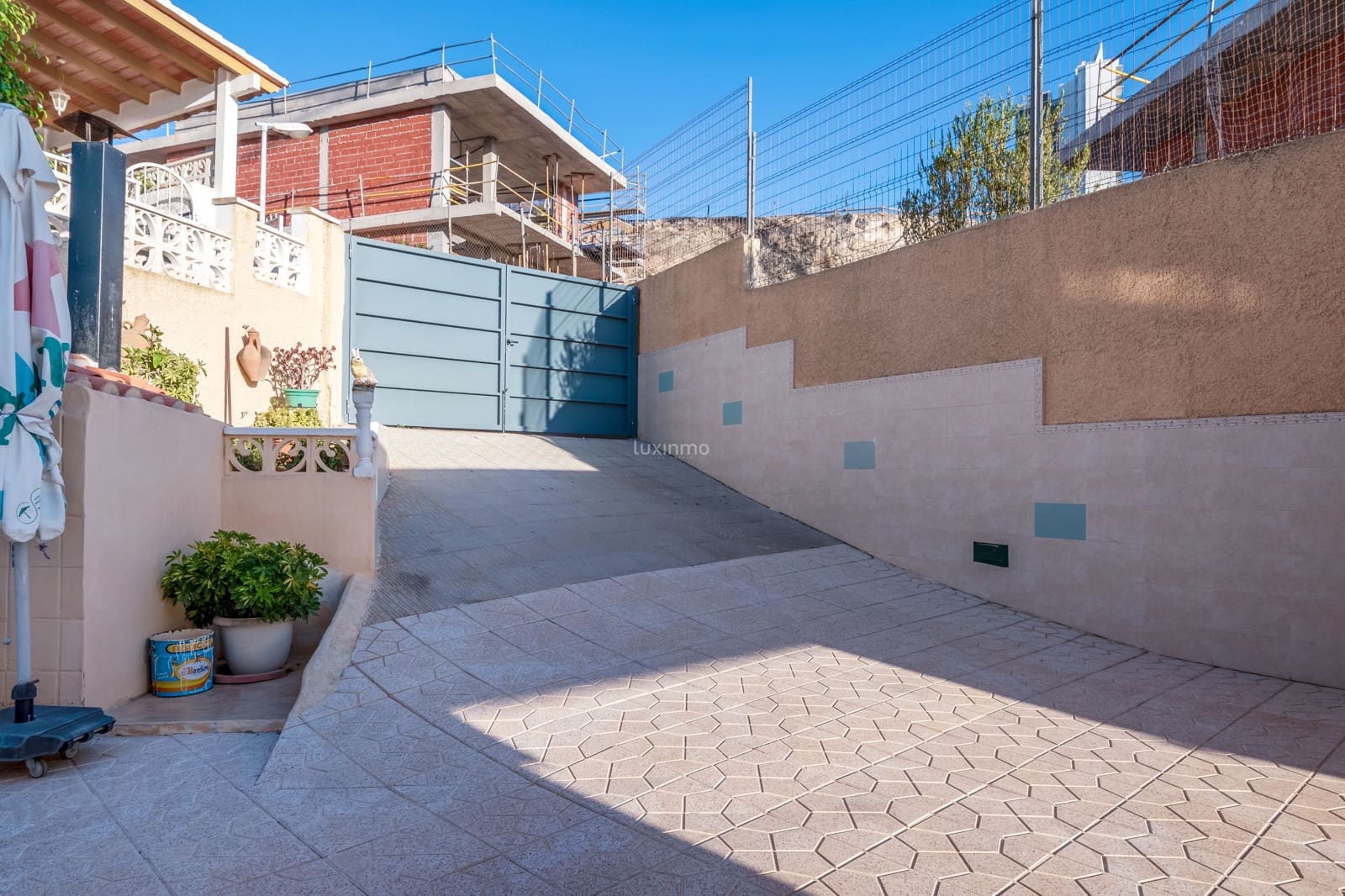 7 quarto Moradia para venda em Benidorm com piscina garagem - 1 615 000 € (Ref: 10079540)