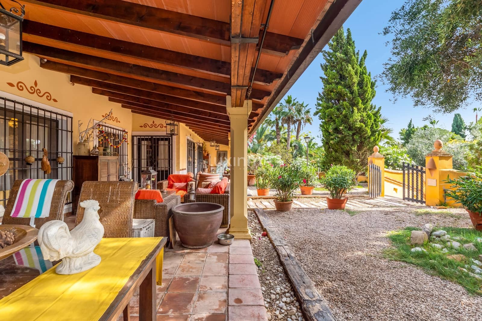 6 bedroom Villa for sale in Alicante / Alacant city with pool garage - € 1,350,000 (Ref: 10079541)