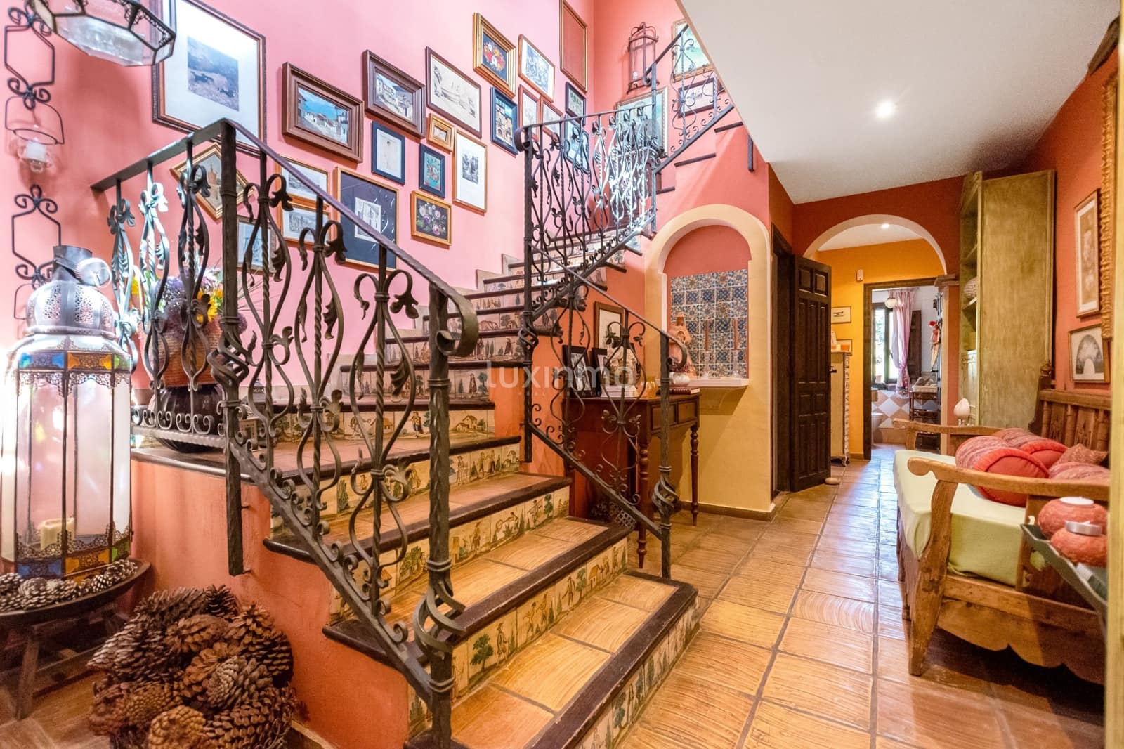 6 bedroom Villa for sale in Alicante / Alacant city with pool garage - € 1,350,000 (Ref: 10079541)