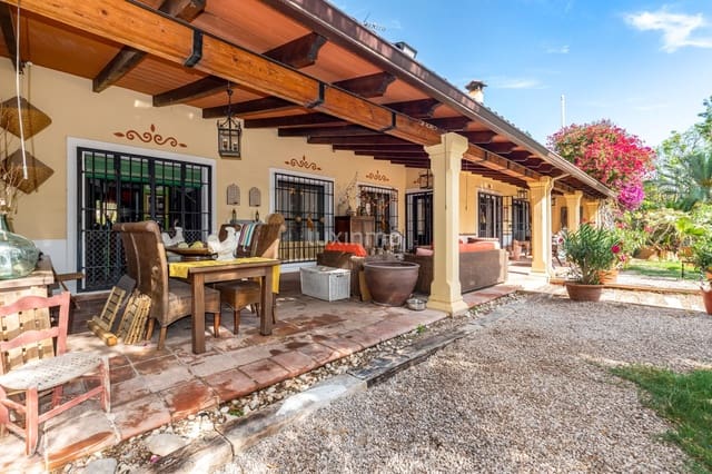 6 bedroom Villa for sale in Juan XXIII, Alicante / Alacant city with pool garage - € 1,350,000 (Ref: 10079541)