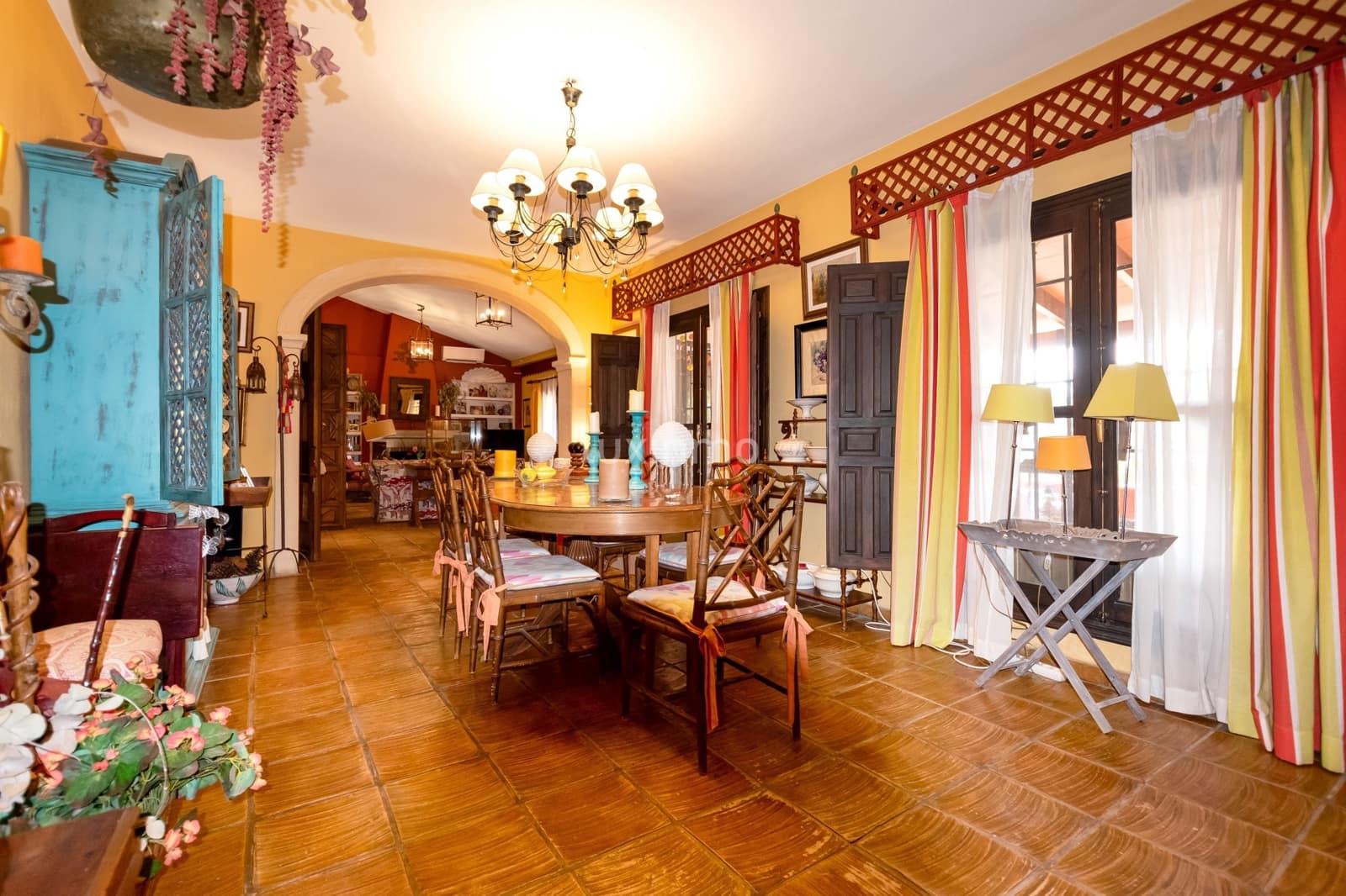 6 bedroom Villa for sale in Alicante / Alacant city with pool garage - € 1,350,000 (Ref: 10079541)