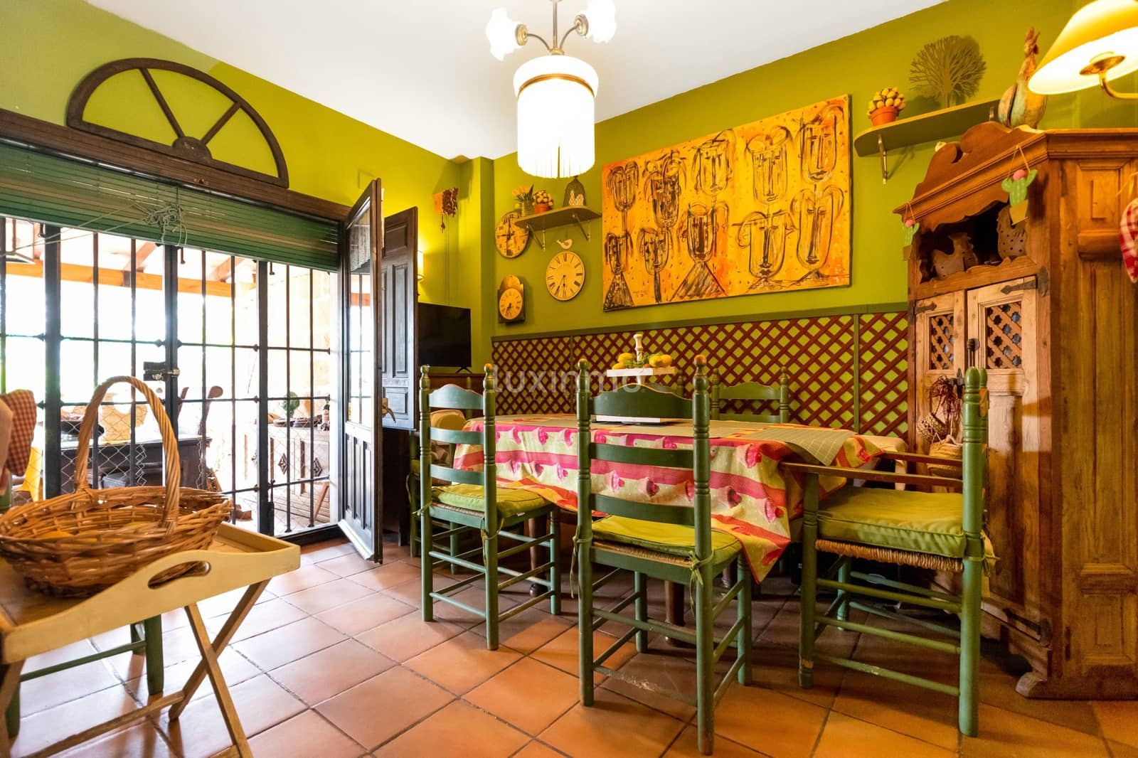 6 bedroom Villa for sale in Alicante / Alacant city with pool garage - € 1,350,000 (Ref: 10079541)