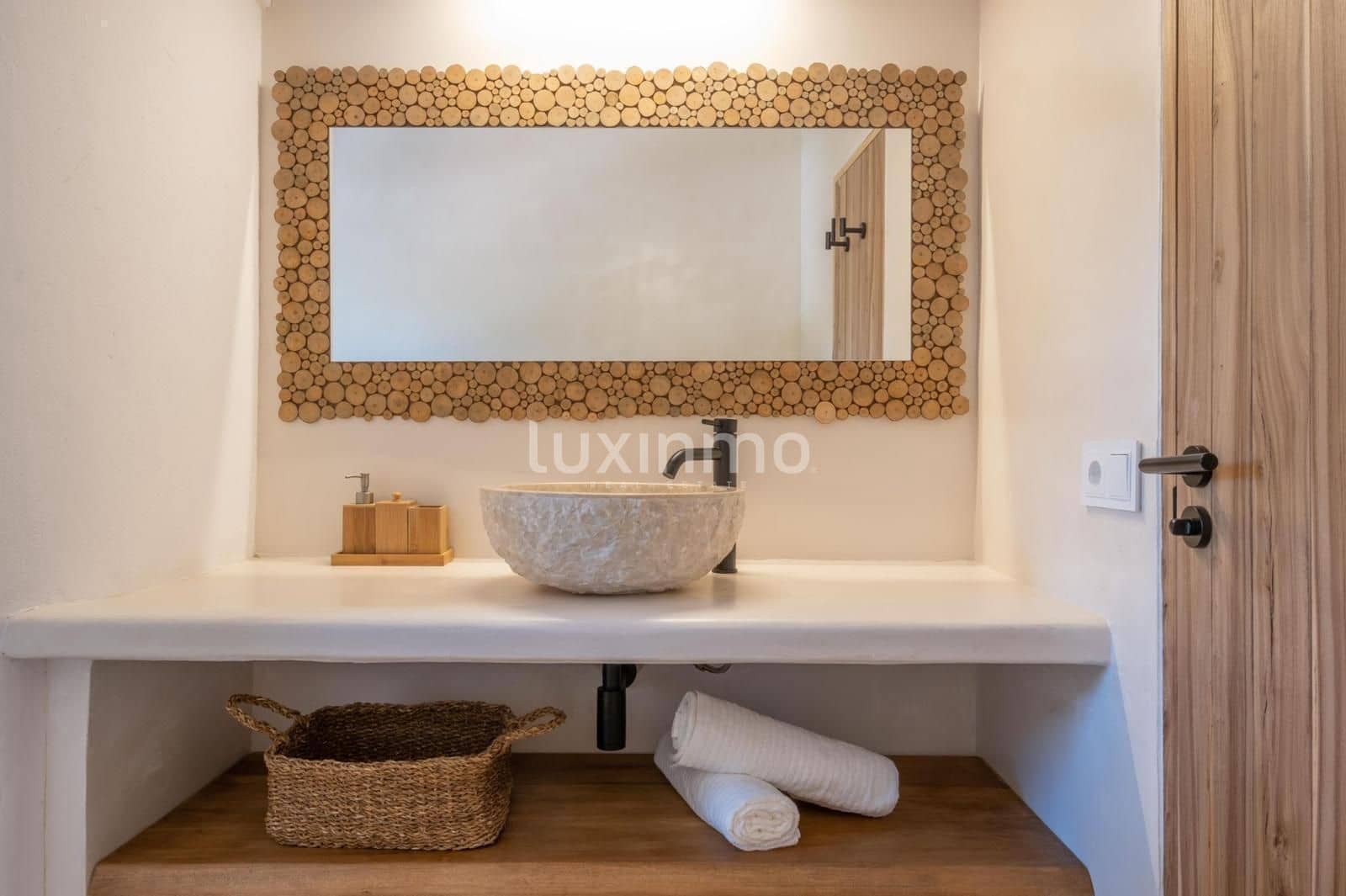 18 quarto Moradia para venda em Roca Llisa com garagem - 14 000 000 € (Ref: 10079544)