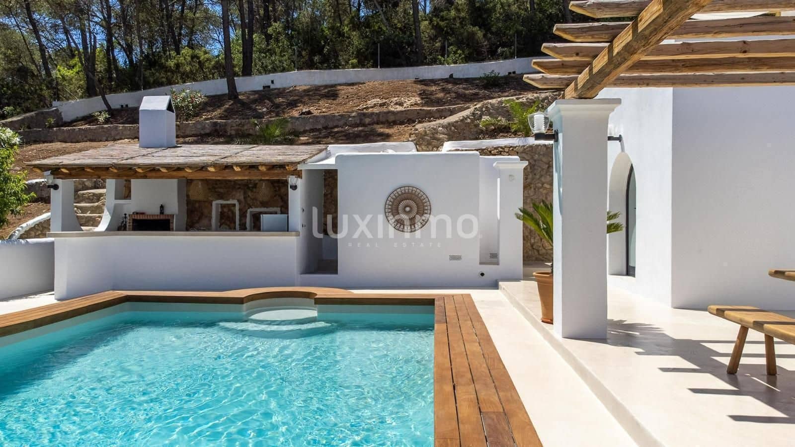 18 quarto Moradia para venda em Roca Llisa com garagem - 14 000 000 € (Ref: 10079544)