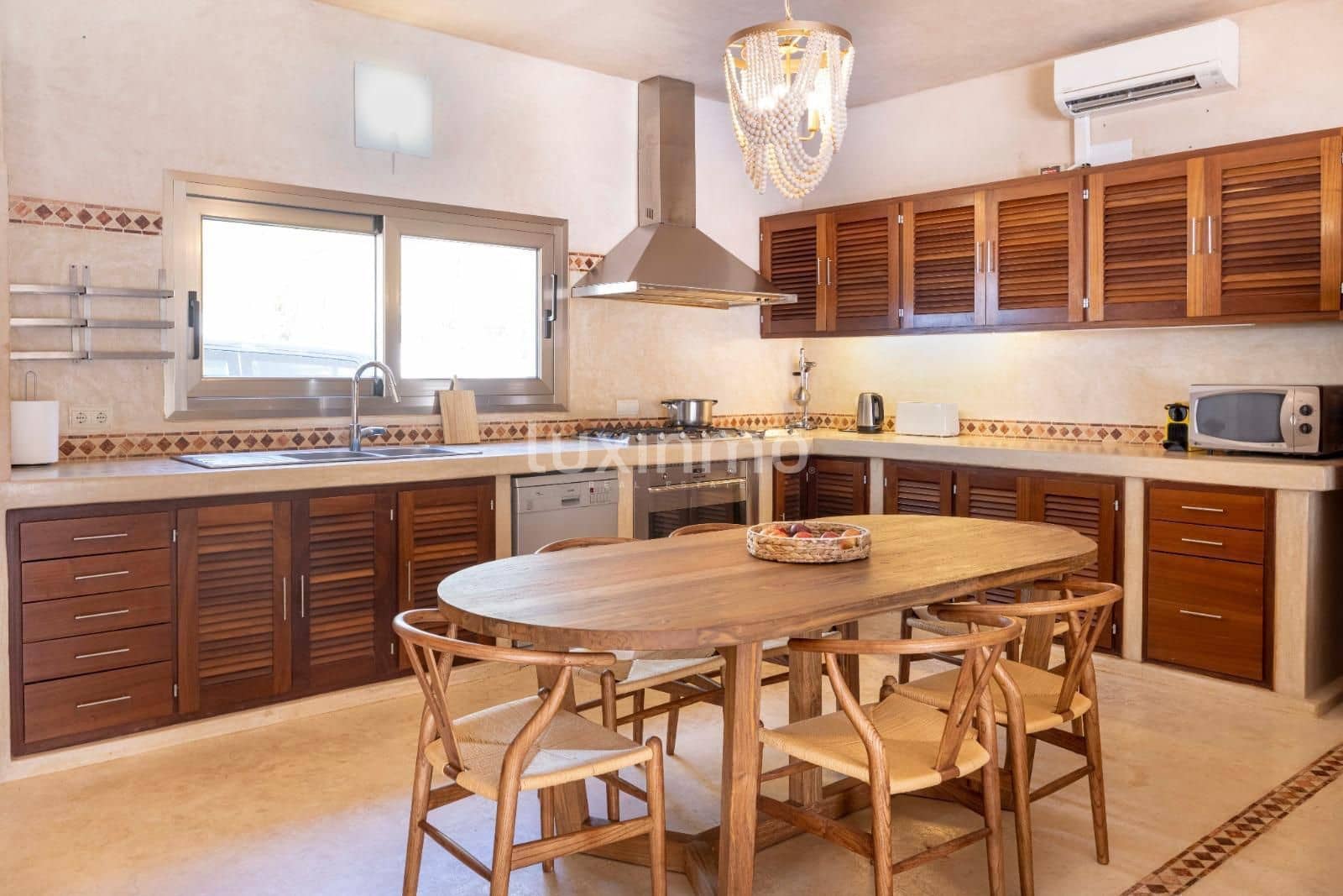 18 quarto Moradia para venda em Roca Llisa com garagem - 14 000 000 € (Ref: 10079544)