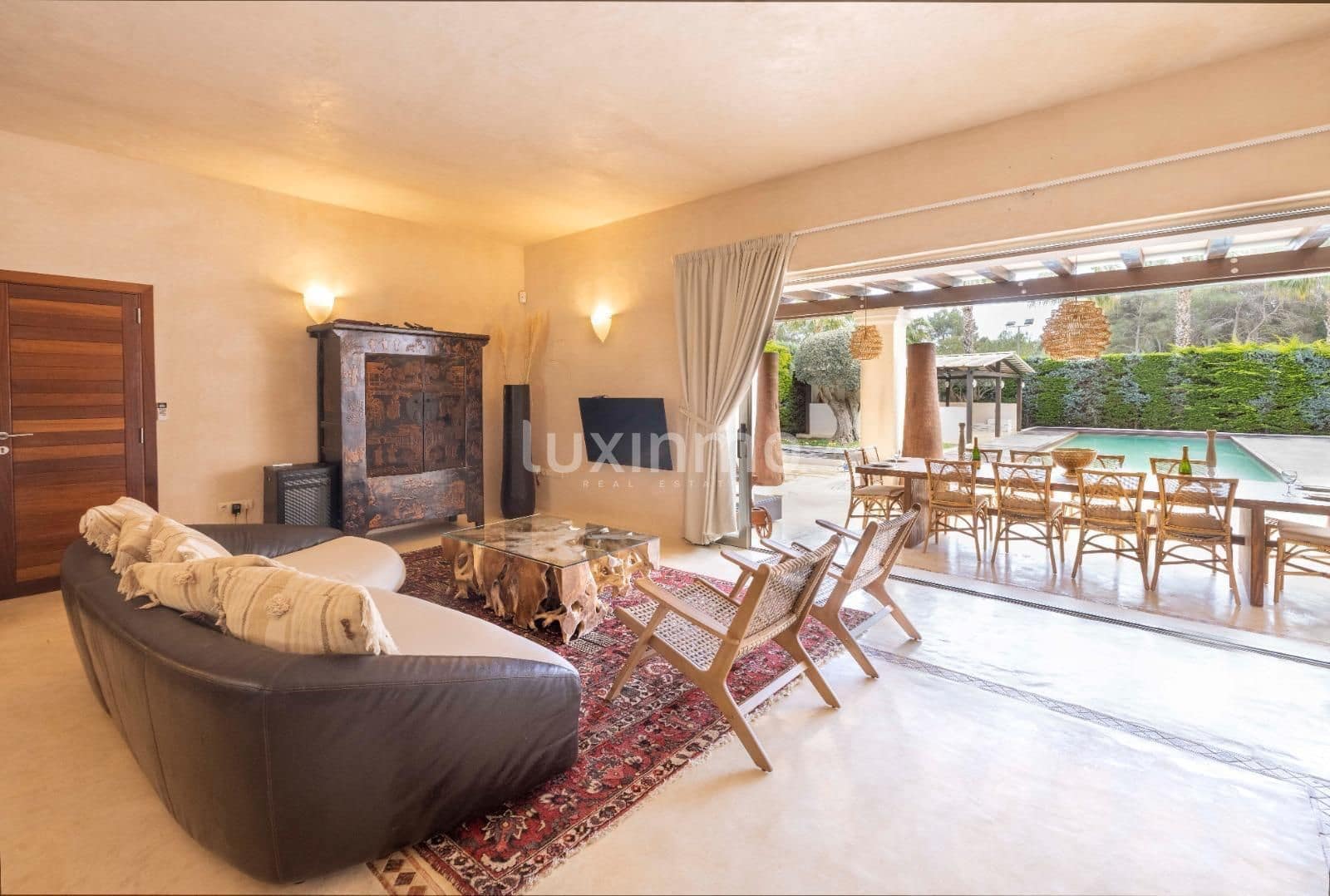 18 quarto Moradia para venda em Roca Llisa com garagem - 14 000 000 € (Ref: 10079544)