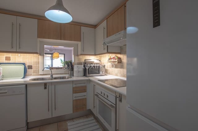 2 sypialnia Apartament do wynajęcia w Altea z basenem garażem - 1 600 € (Ref: 10079546)