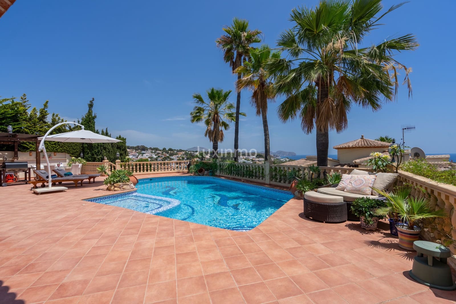 4 sovrum Villa till salu i Benissa med pool garage - 1 590 000 € (Ref: 10079548)
