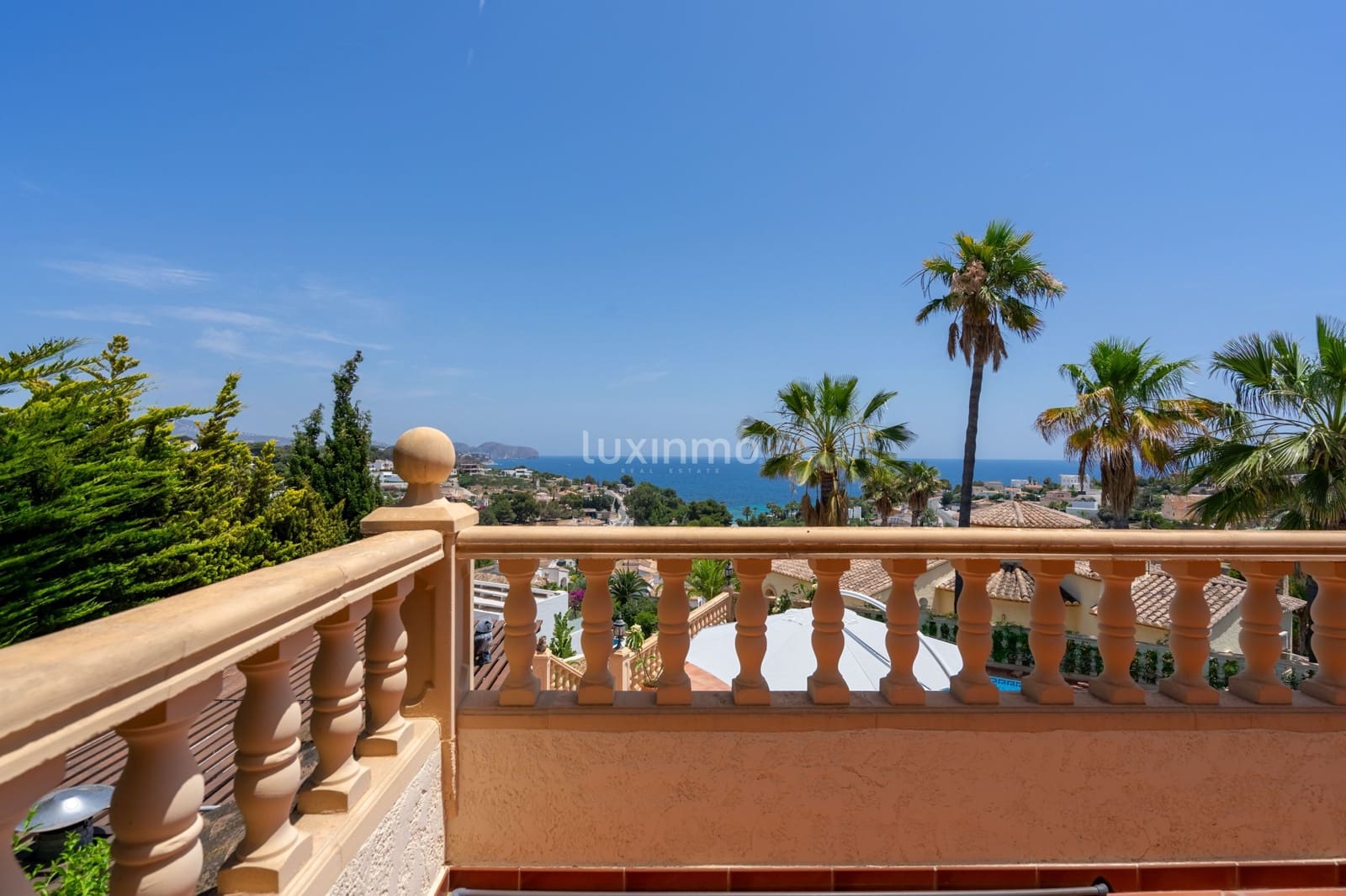 4 sovrum Villa till salu i Benissa med pool garage - 1 590 000 € (Ref: 10079548)