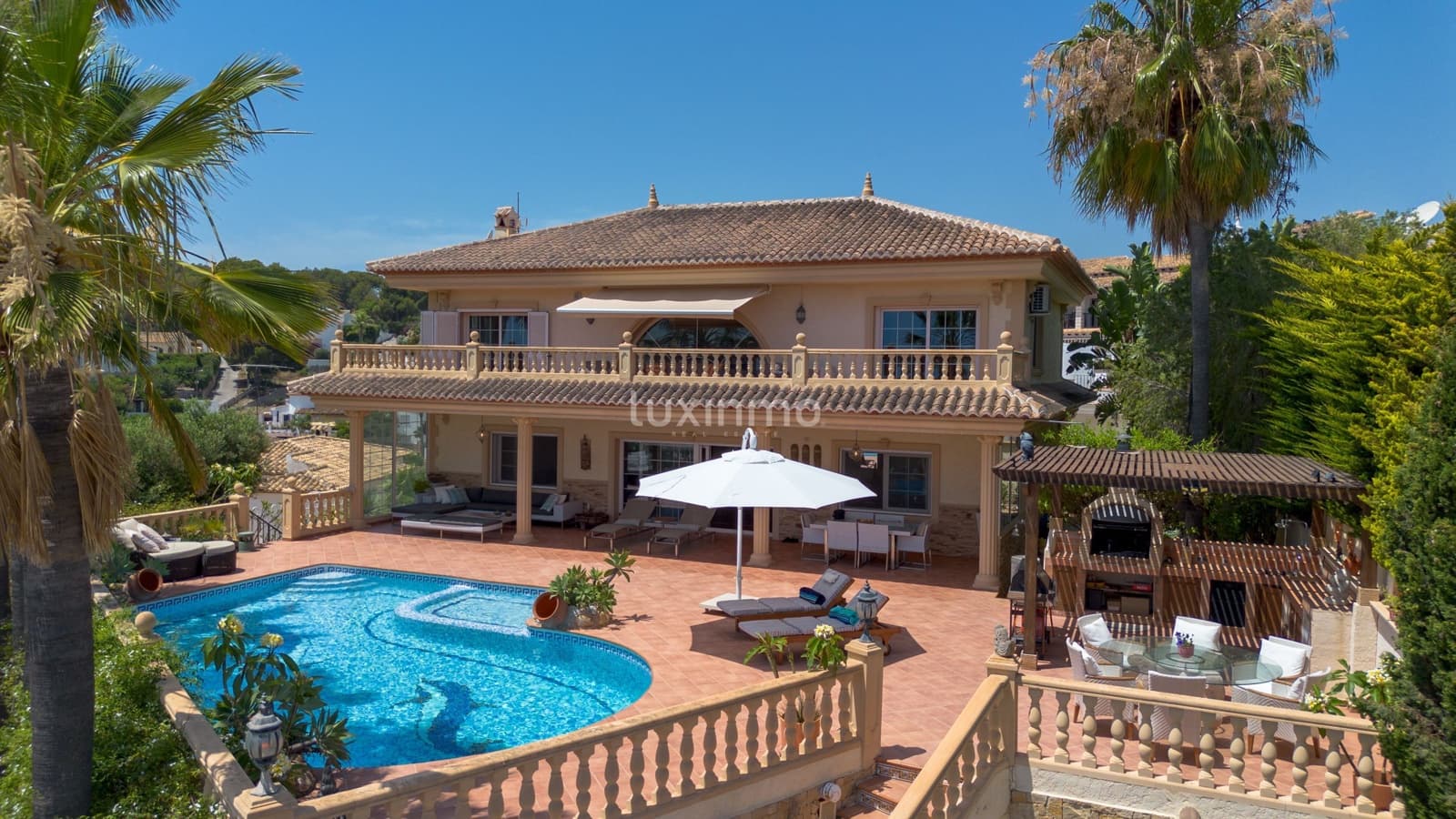 4 sovrum Villa till salu i Benissa med pool garage - 1 590 000 € (Ref: 10079548)