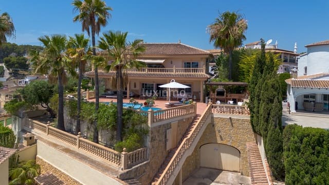 4 sovrum Villa till salu i Benissa med pool garage - 1 590 000 € (Ref: 10079548)