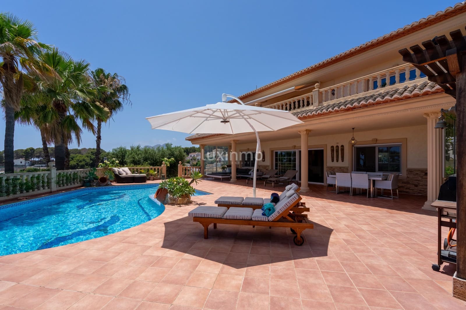 4 sovrum Villa till salu i Benissa med pool garage - 1 590 000 € (Ref: 10079548)