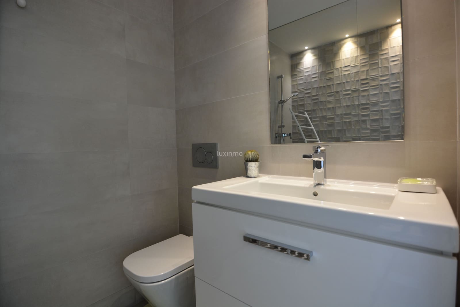 3 sypialnia Willa na sprzedaż w Finestrat z basenem garażem - 1 195 000 € (Ref: 10079554)