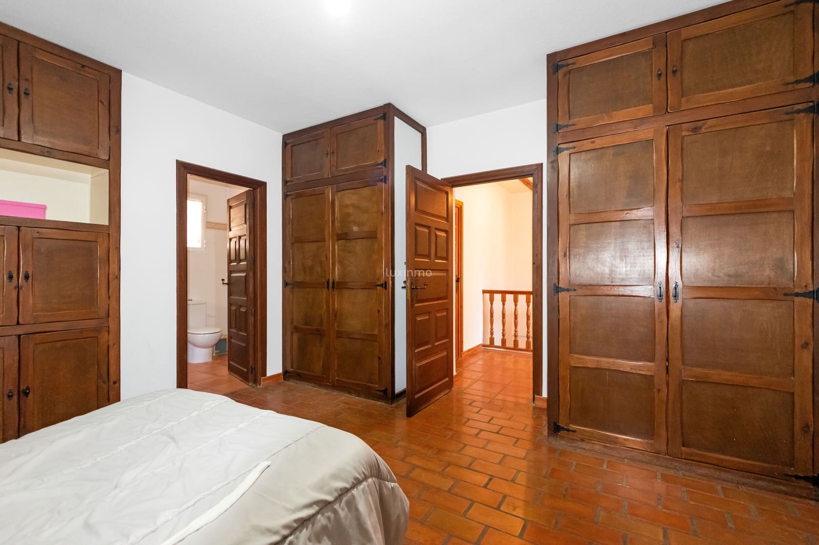 3 soverom Villa til salgs i Altea la Vella med svømmebasseng garasje - € 1 800 000 (Ref: 10079555)