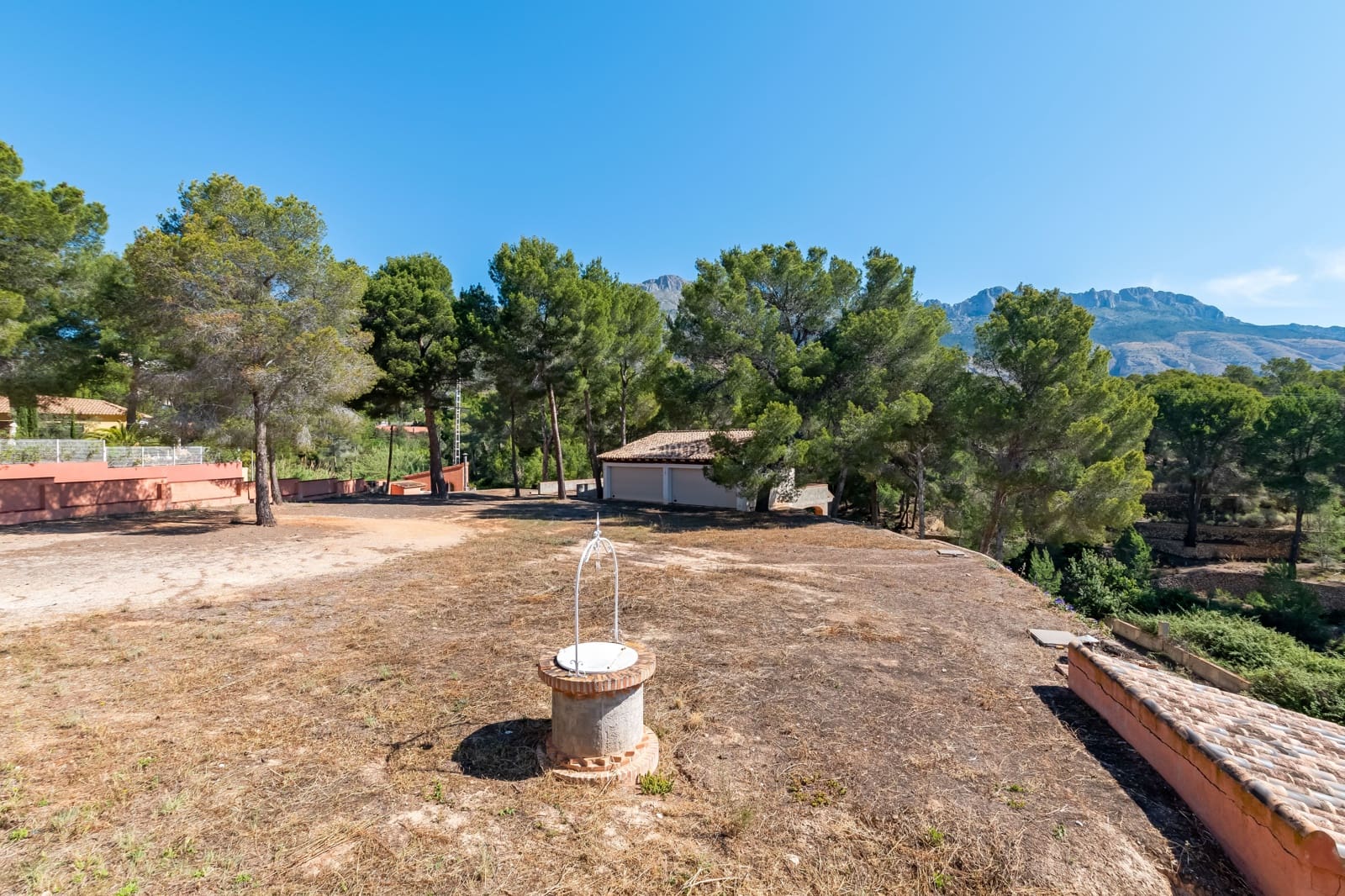 3 soverom Villa til salgs i Altea la Vella med svømmebasseng garasje - € 1 800 000 (Ref: 10079555)