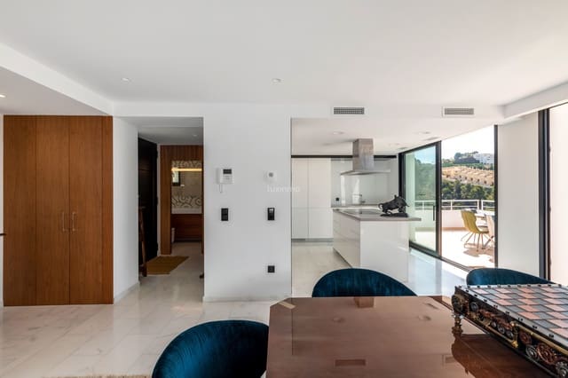 Chalet de 3 habitaciones en Altea en venta con piscina garaje - 1.295.000 € (Ref: 10079557)