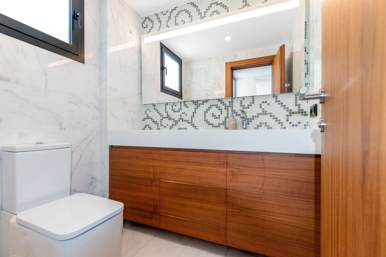 Chalet de 3 habitaciones en Altea en venta con piscina garaje - 1.295.000 € (Ref: 10079557)