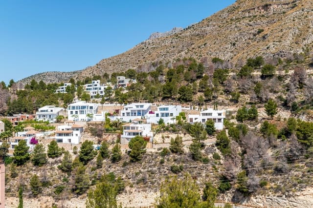 Chalet de 3 habitaciones en Altea en venta con piscina garaje - 1.295.000 € (Ref: 10079557)