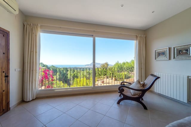 Chalet de 5 habitaciones en Altea la Vella, Altea en venta con piscina garaje - 1.375.000 € (Ref: 10079558)