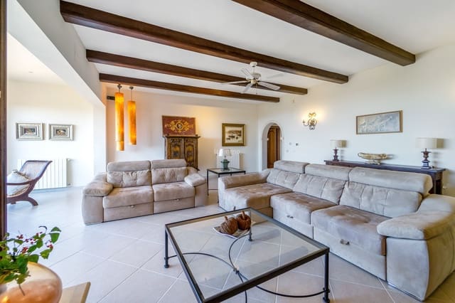 Chalet de 5 habitaciones en Altea la Vella, Altea en venta con piscina garaje - 1.375.000 € (Ref: 10079558)