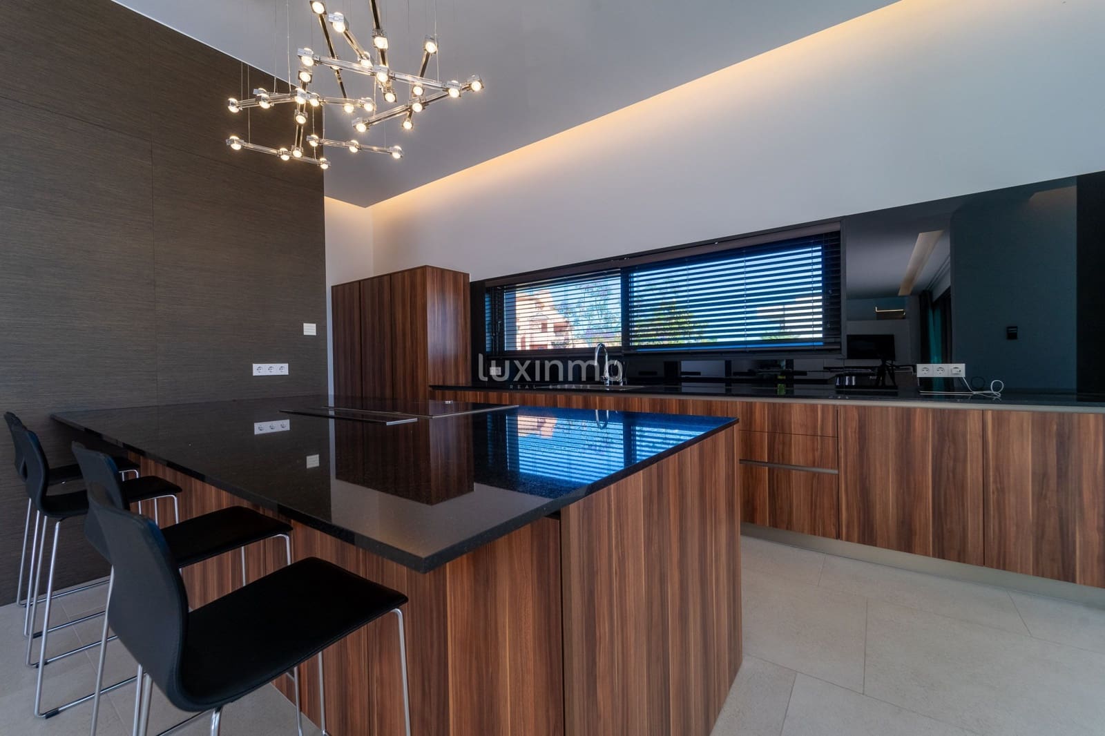 3 Zimmer Villa zu verkaufen in Finestrat mit Pool Garage - 2.300.000 € (Ref: 10079559)