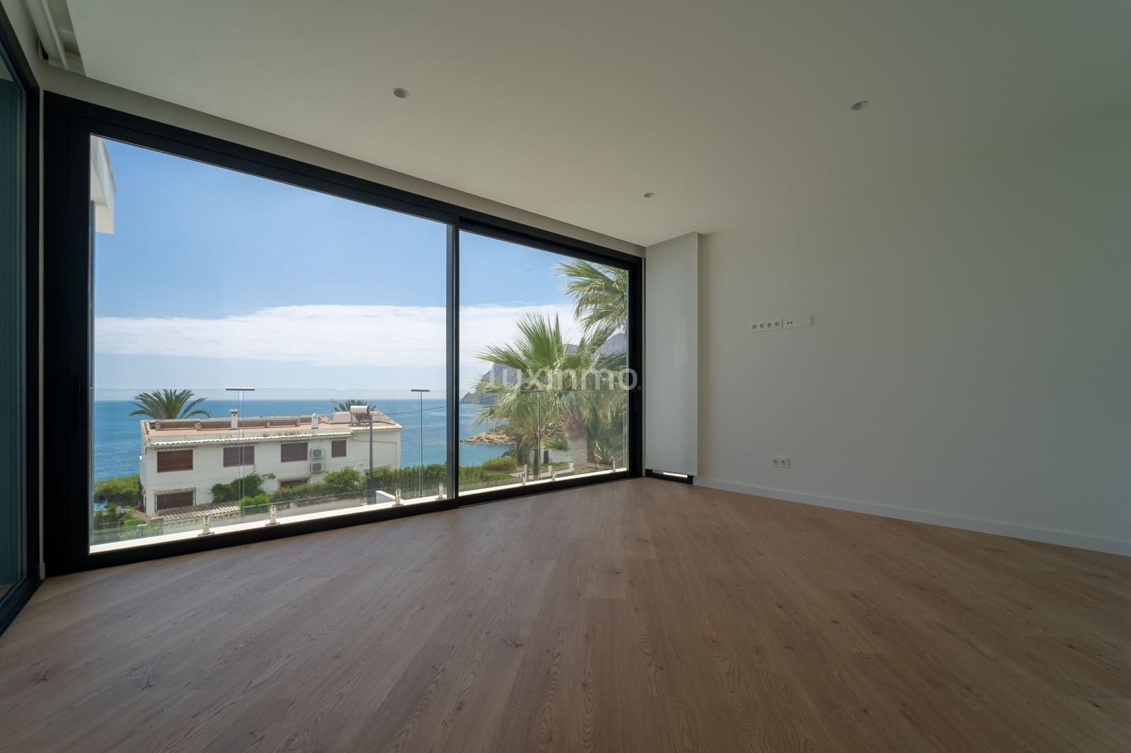 Chalet de 5 habitaciones en Calpe / Calp en venta con piscina garaje - 3.900.000 € (Ref: 10079560)
