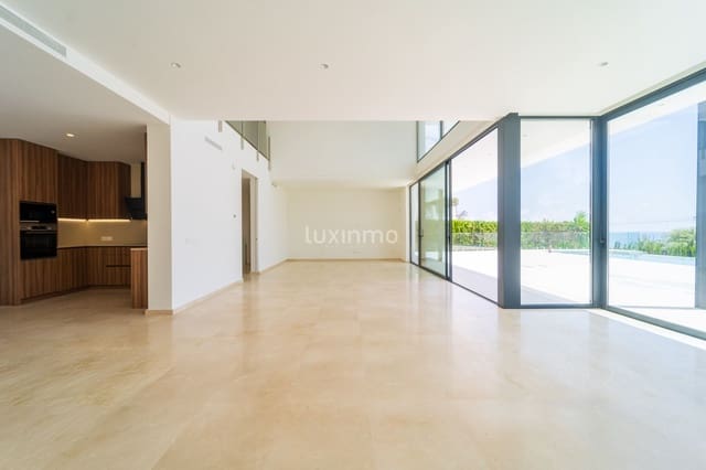 Chalet de 5 habitaciones en Calpe / Calp en venta con piscina garaje - 3.900.000 € (Ref: 10079560)