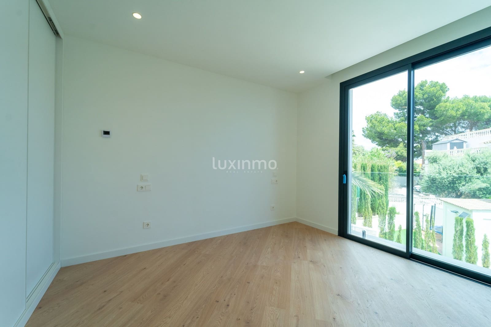 Chalet de 5 habitaciones en Calpe / Calp en venta con piscina garaje - 3.900.000 € (Ref: 10079560)