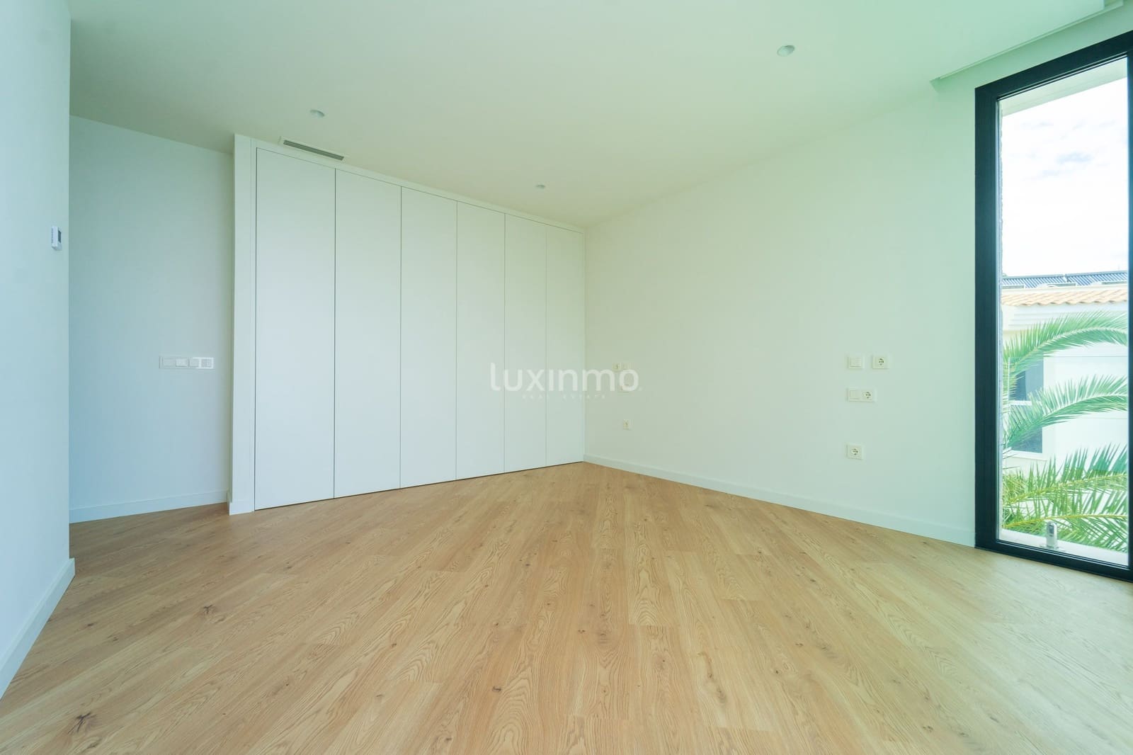 Chalet de 5 habitaciones en Calpe / Calp en venta con piscina garaje - 3.900.000 € (Ref: 10079560)