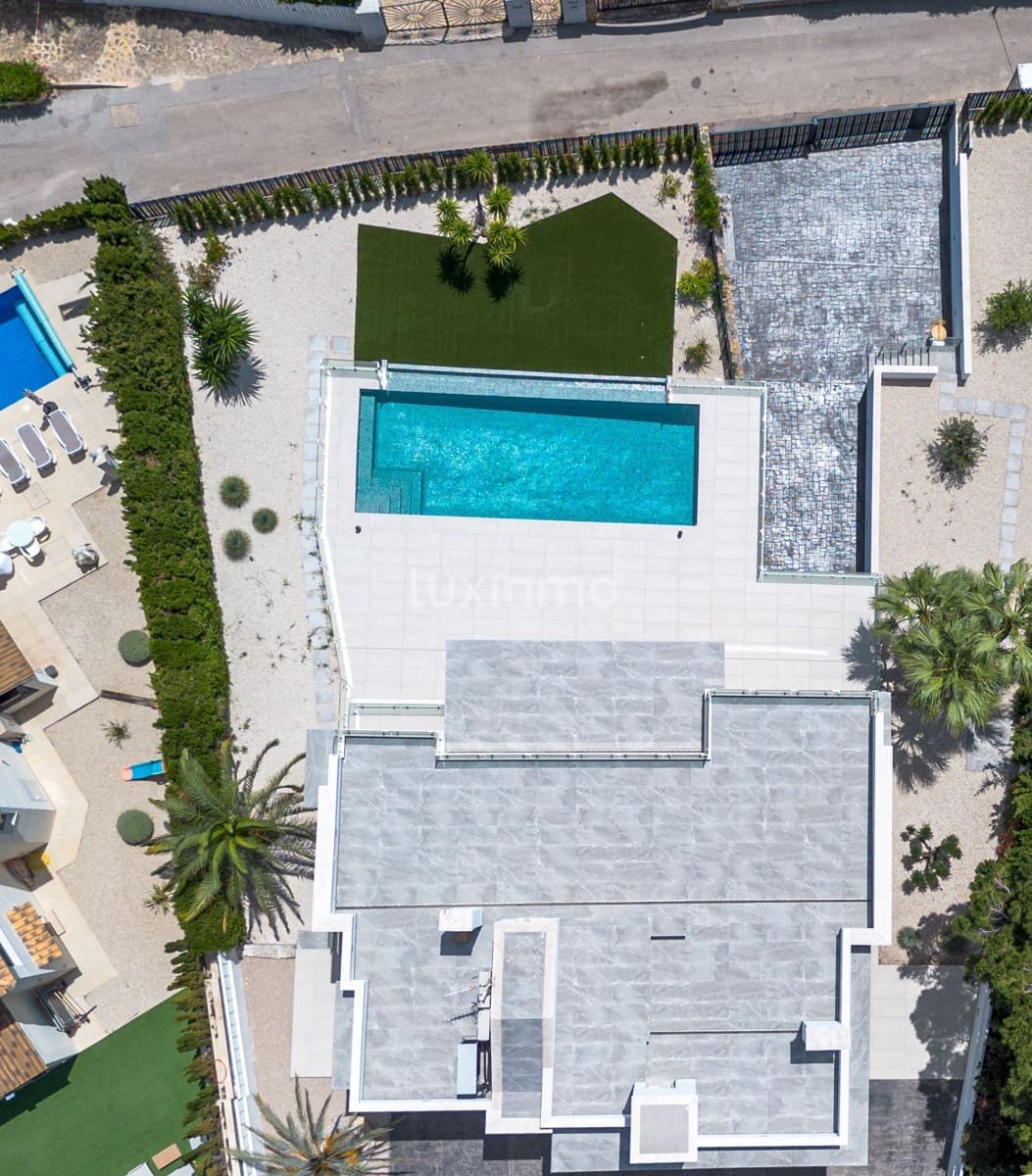 Chalet de 5 habitaciones en Calpe / Calp en venta con piscina garaje - 3.900.000 € (Ref: 10079560)