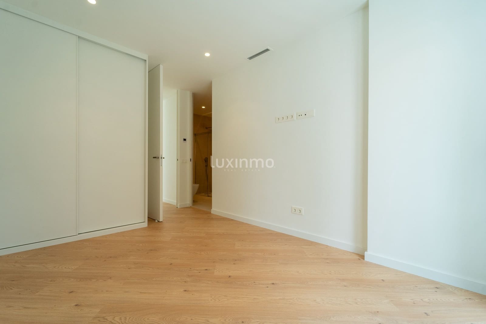 Chalet de 5 habitaciones en Calpe / Calp en venta con piscina garaje - 3.900.000 € (Ref: 10079560)