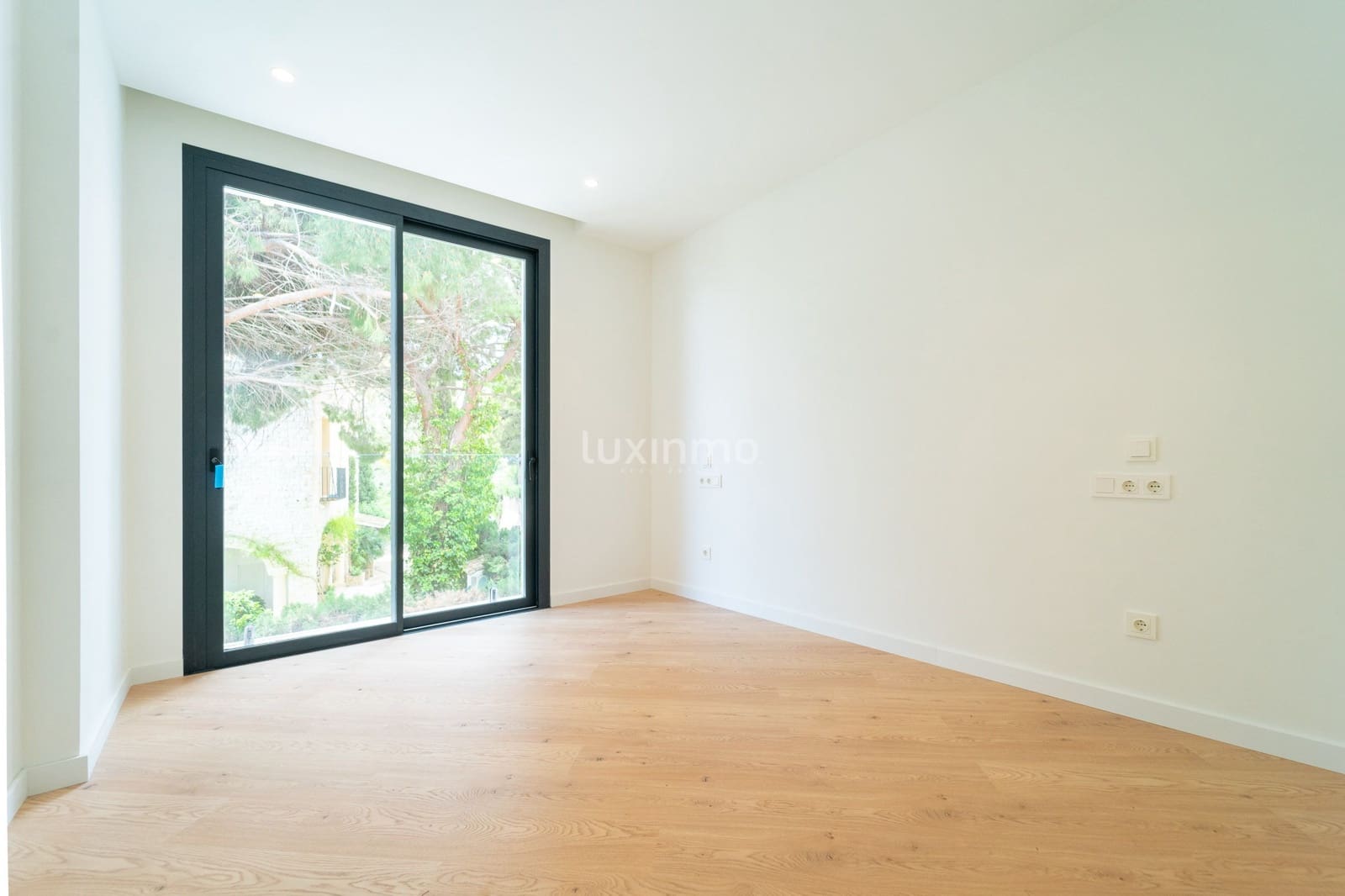 Chalet de 5 habitaciones en Calpe / Calp en venta con piscina garaje - 3.900.000 € (Ref: 10079560)