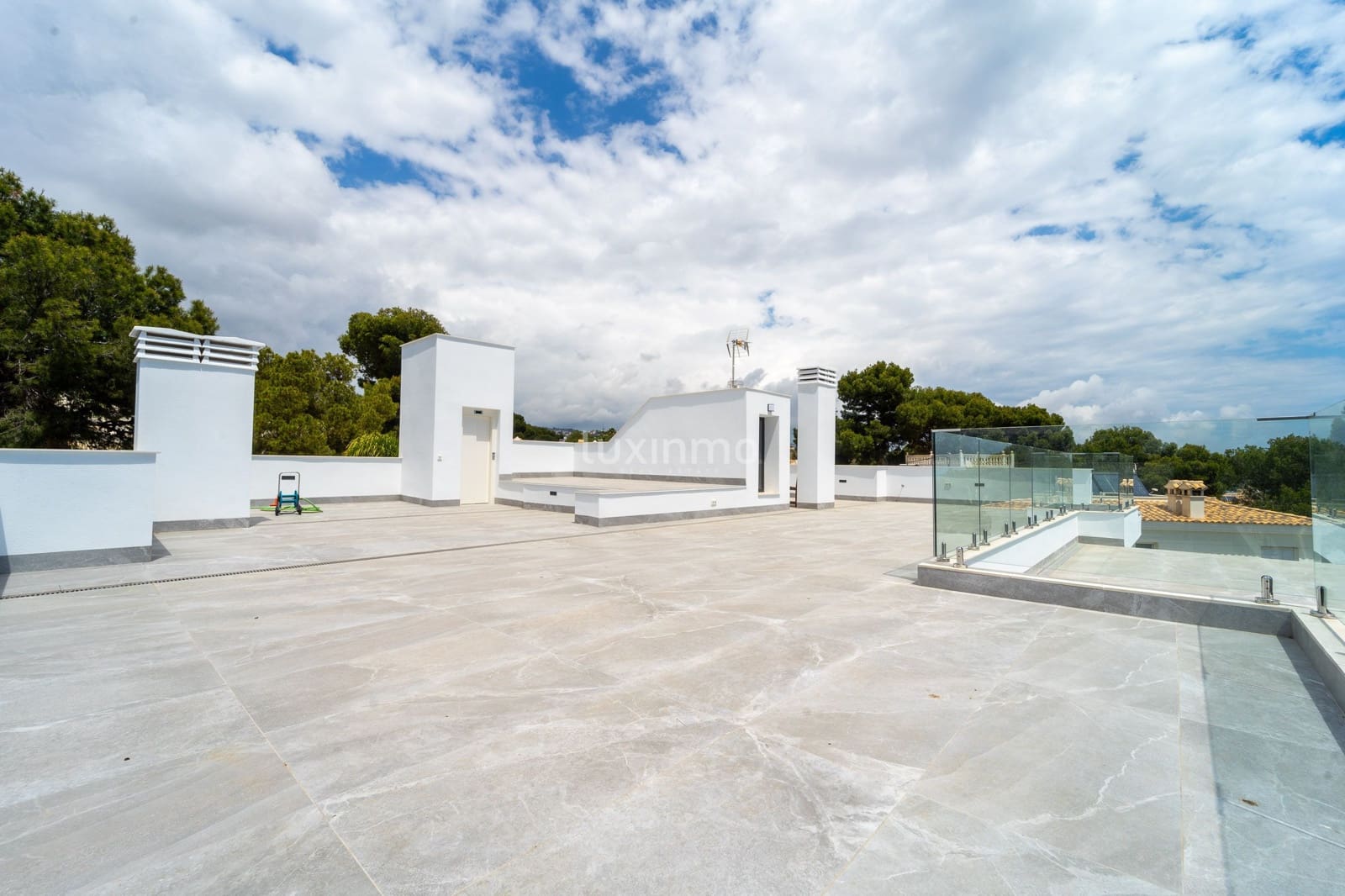 Chalet de 5 habitaciones en Calpe / Calp en venta con piscina garaje - 3.900.000 € (Ref: 10079560)