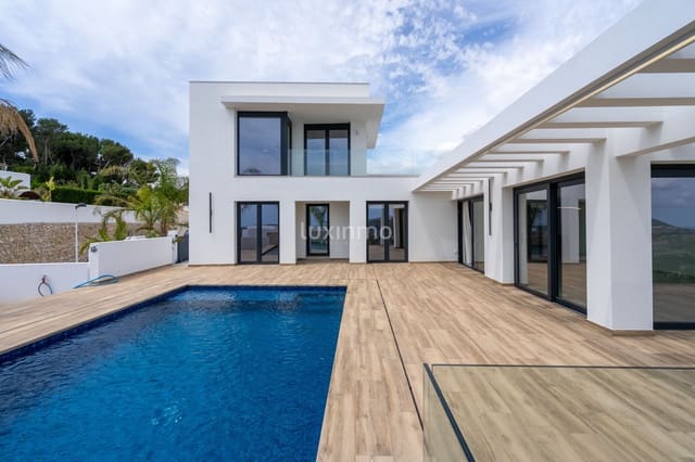 3 camera da letto Villa in vendita in Teulada Pueblo, Teulada-Moraira con piscina garage - 2.250.000 € (Rif: 10079563)