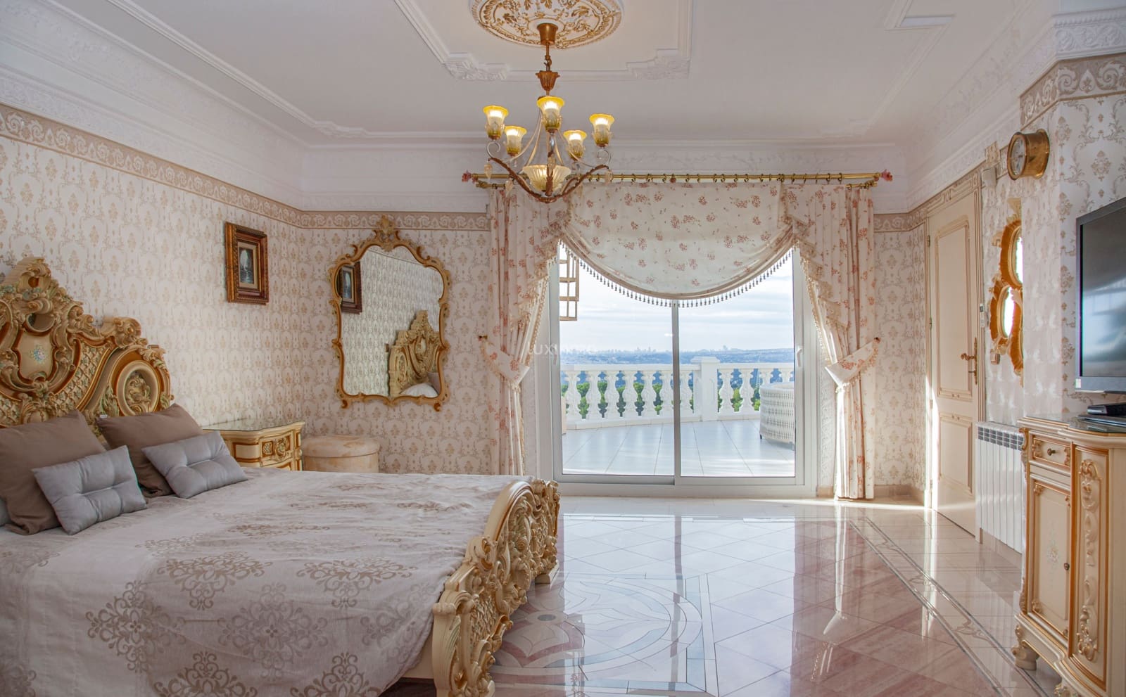 5 soveværelse Villa til leje i Altea med swimmingpool garage - € 15.000 (Ref: 10079564)
