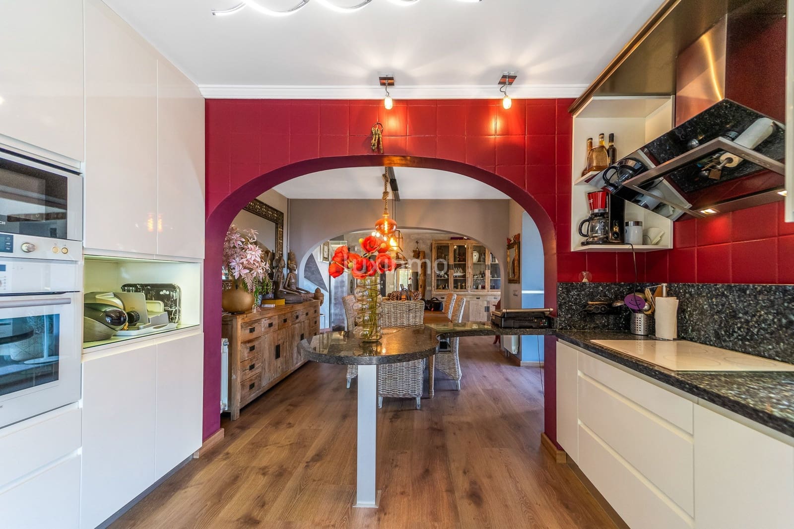 Chalet de 3 habitaciones en Calpe / Calp en venta con piscina garaje - 1.390.000 € (Ref: 10079571)