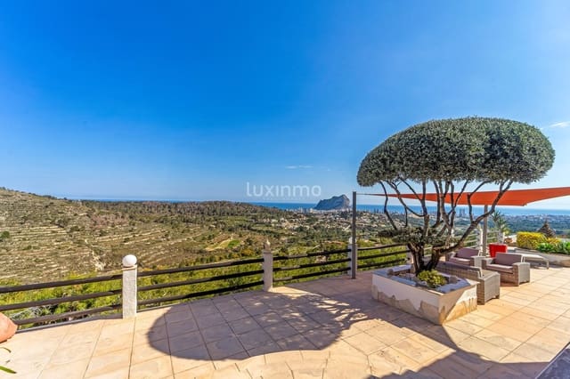 Chalet de 3 habitaciones en Calpe / Calp en venta con piscina garaje - 1.390.000 € (Ref: 10079571)