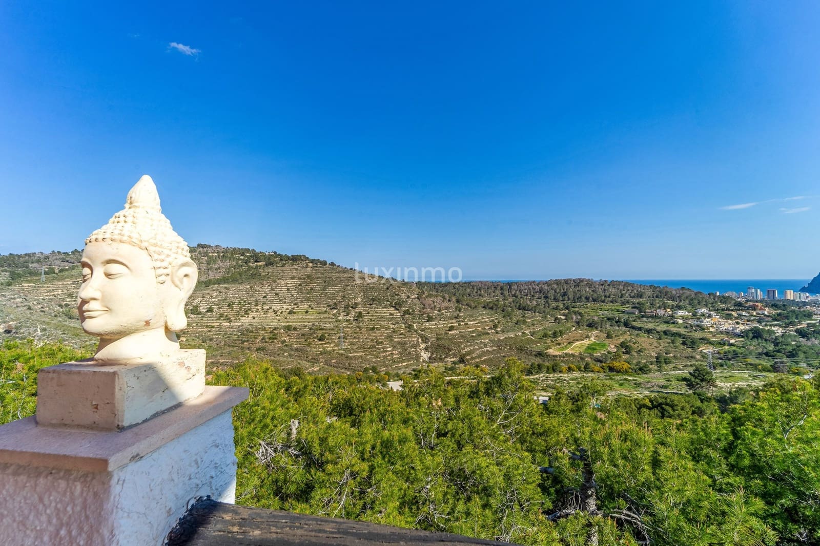 Chalet de 3 habitaciones en Calpe / Calp en venta con piscina garaje - 1.390.000 € (Ref: 10079571)