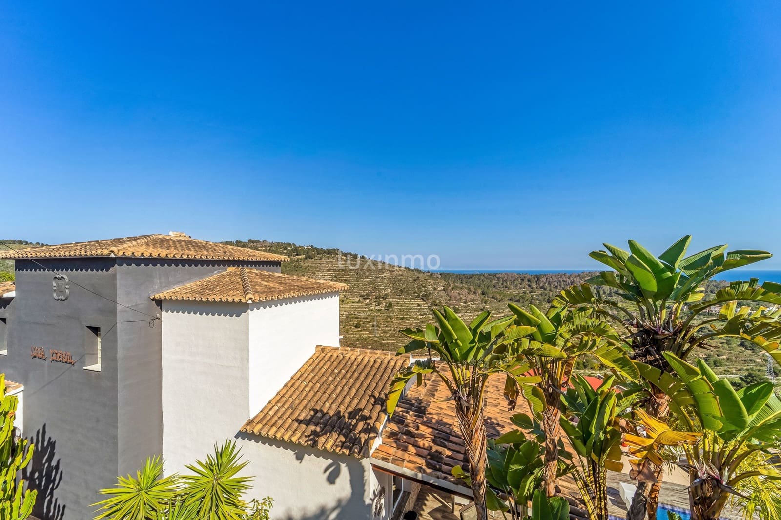 Chalet de 3 habitaciones en Calpe / Calp en venta con piscina garaje - 1.390.000 € (Ref: 10079571)