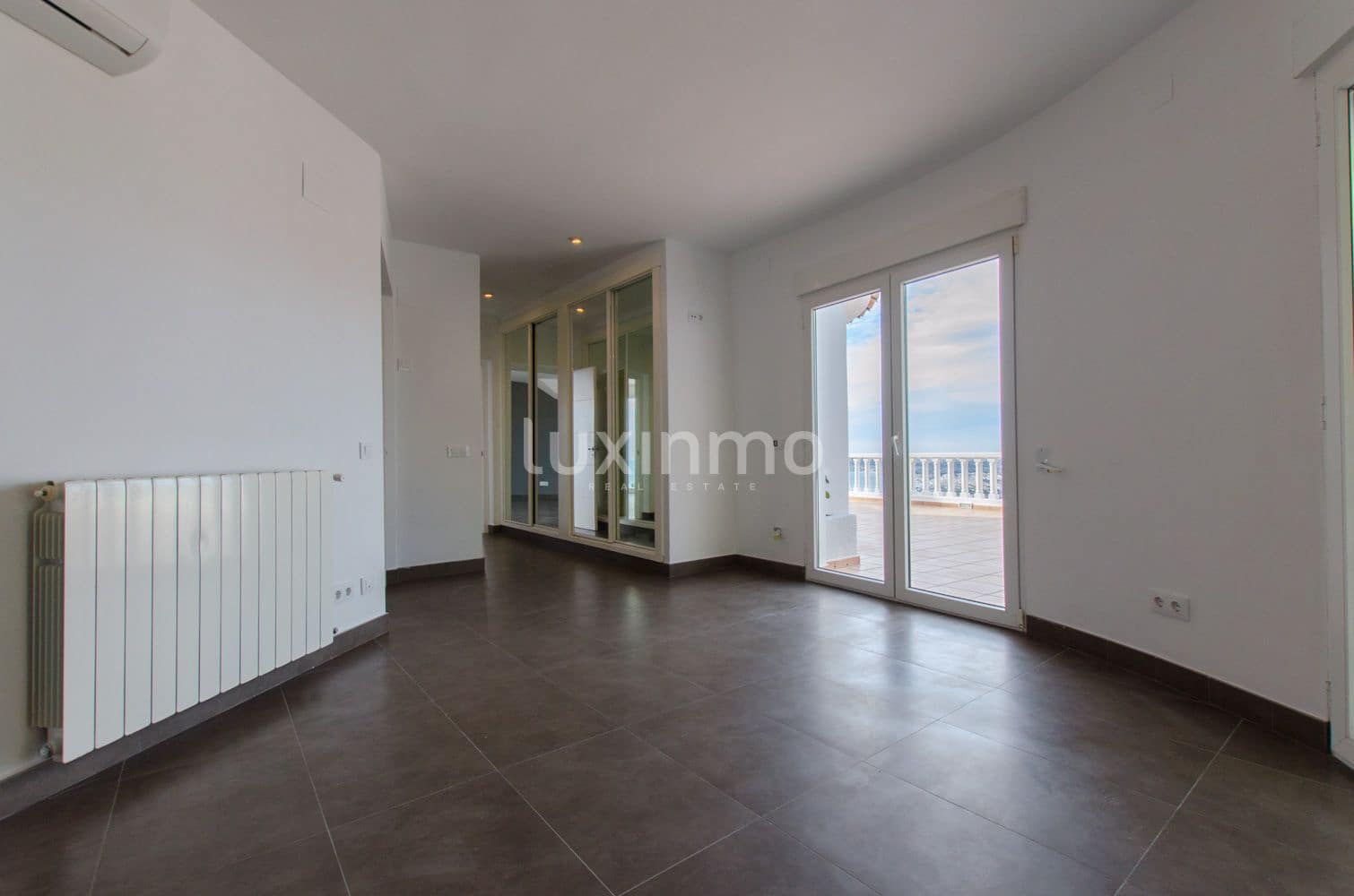 Chalet de 4 habitaciones en Altea en venta con piscina garaje - 1.195.000 € (Ref: 10079574)
