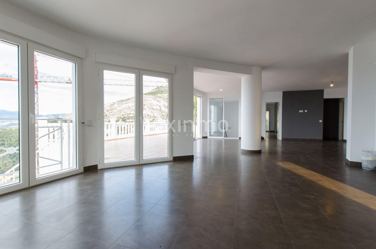 Chalet de 4 habitaciones en Altea en venta con piscina garaje - 1.195.000 € (Ref: 10079574)