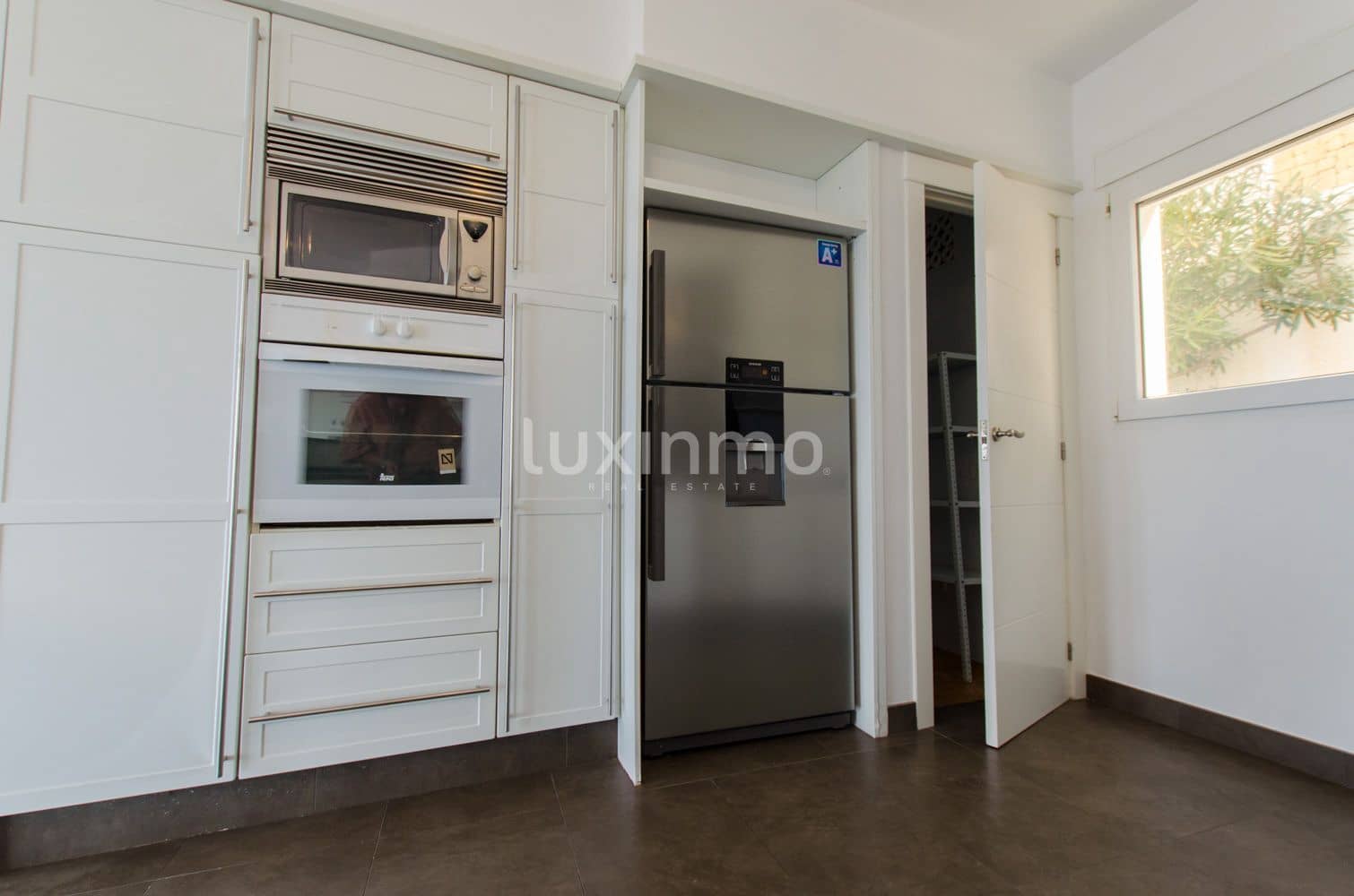 Chalet de 4 habitaciones en Altea en venta con piscina garaje - 1.195.000 € (Ref: 10079574)