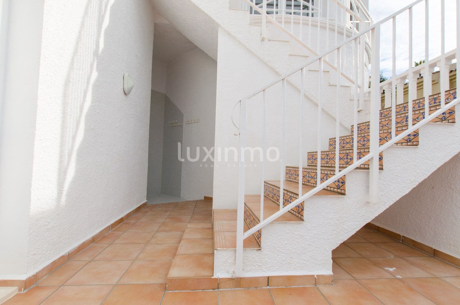 Chalet de 4 habitaciones en Altea en venta con piscina garaje - 1.195.000 € (Ref: 10079574)